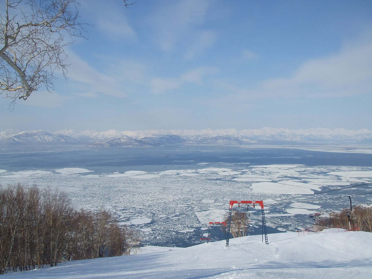 Горнолыжная база красная сопка Камчатка