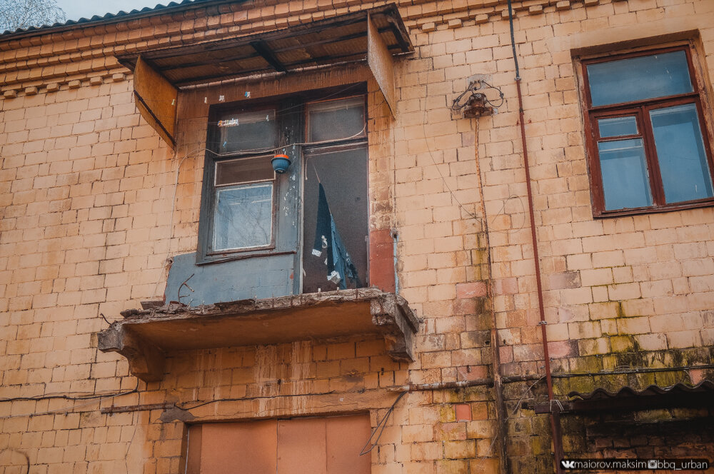 «За мкадом жизни нет» Настоящее «гетто» в девяти километрах от Москвы, где в жуткой нищете живут люди!