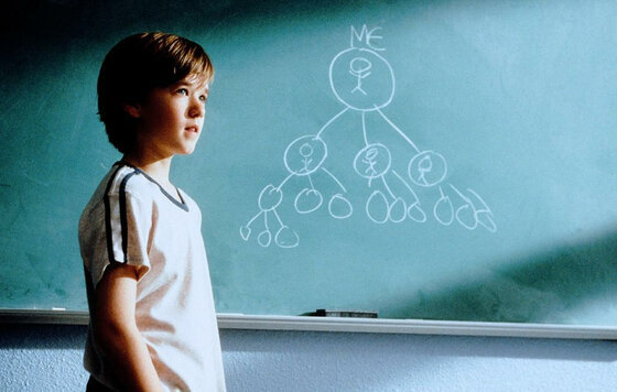 Кадр из фильма " Заплати другому".