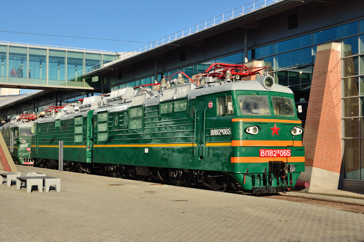 вл 1 м. электровоз вл10 1329. вл10 нэвз. вл 1 м. вл22м электровоз.