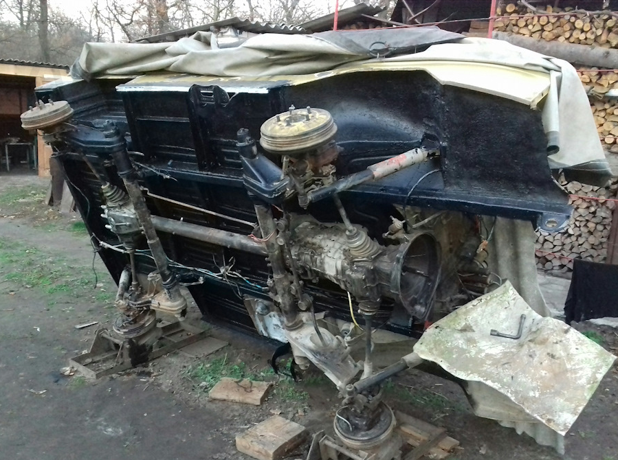 (работа над днищем ЛуАЗа, остальная информация ниже в публикации)