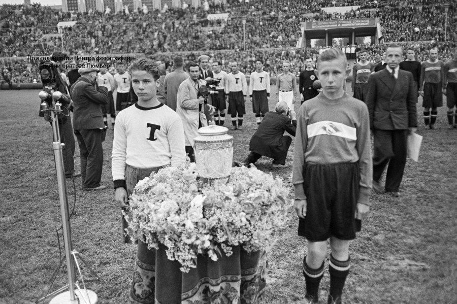 Финал кубка 1947 года между «Спартаком» и «Торпедо»