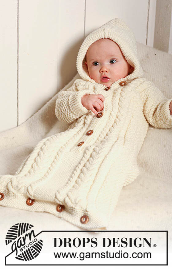 Детский конверт "Уютный кролик" от Drops Design. Описание перевела Ксения Kukanchik. Источник фото https://www.garnstudio.com/pattern.php?id=4562&cid=19  