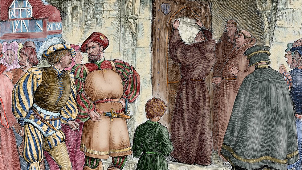 Времена реформации. Мартин Лютер 1517. 1517 Лютер. Мартин Лютер прибивает. Мартин Лютер прибивает 95 тезисов