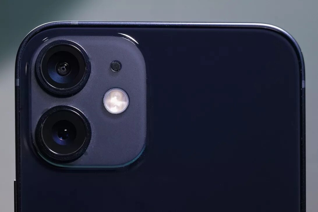 12 про фото камеры Обзор iPhone 12 Mini: самый маленький одноручный телефон от Apple - мечта пользо
