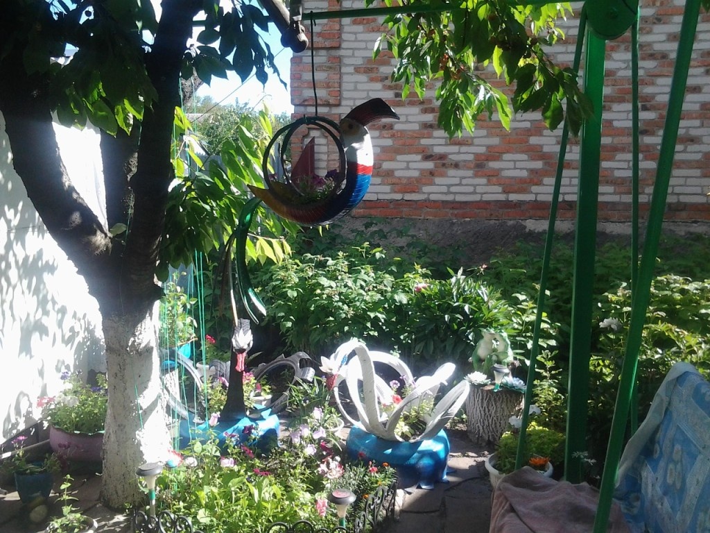 Лебеди и попугай . Работы моего отца Полякова В.Л.