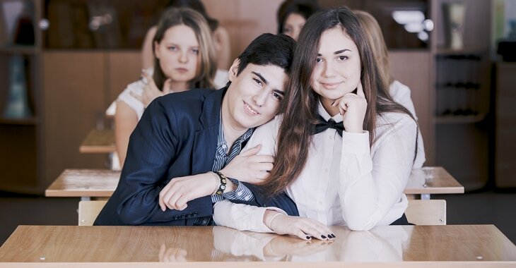 Школьники на уроке