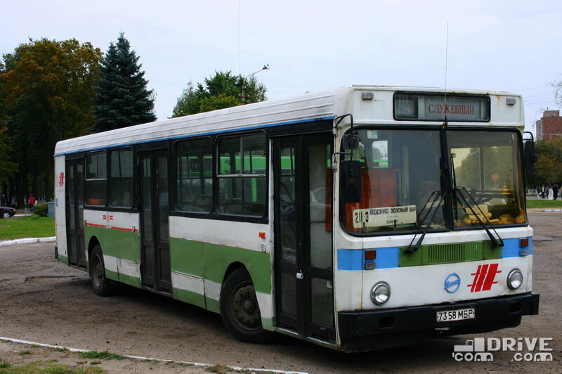 ЛиАЗ-5256 с фирменным логотипом «Неман»