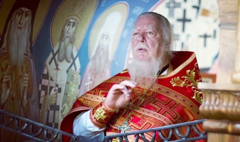 Димитрий Смирнов (07.03.1951 — 21.10.2020 гг.) — протоиерей, церковный и общественный деятель.