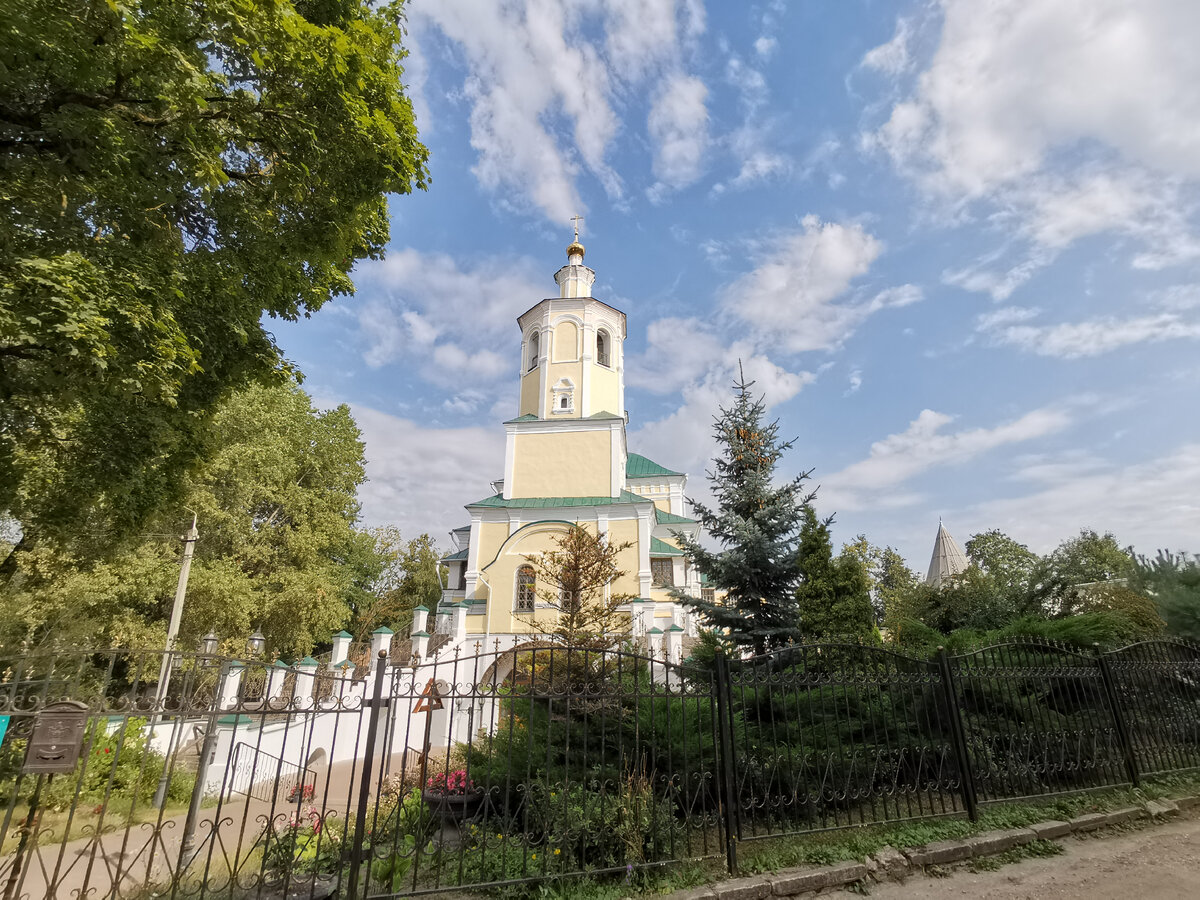 Преображенский храм с Спасс Волоколамский район