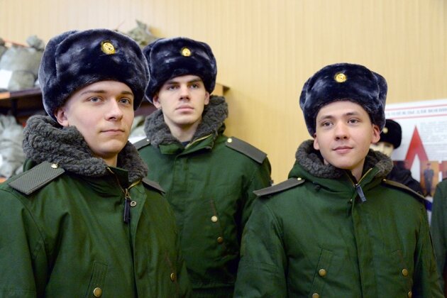    Призывники Минобороны России