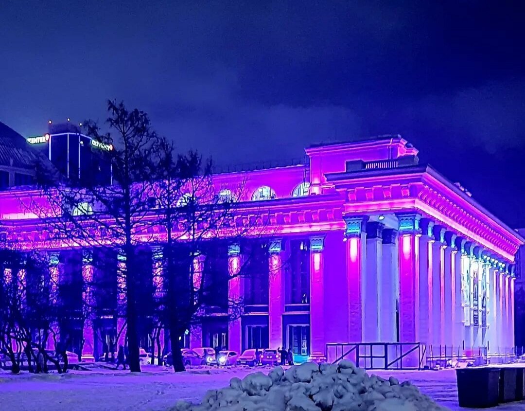 Новосибирск. Театр Оперы и Балета "НОВАТ". фото с @dimas.tourer.hiace