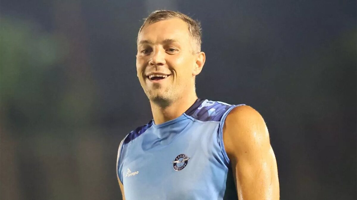 Артем Дзюба. Фото - ФК "Адана Демирспор".