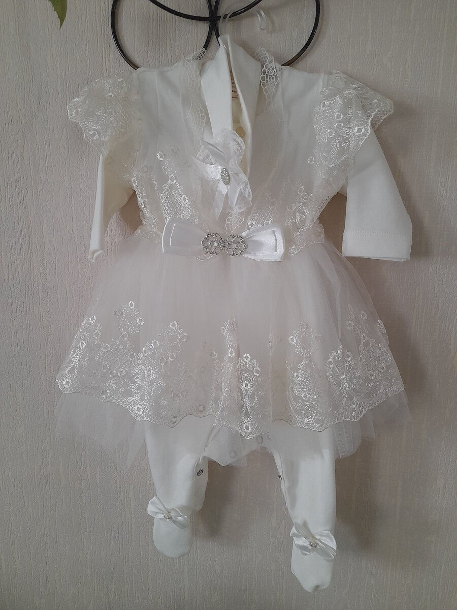 Да, и жалко что-то стало красоту отдавать кому попало. Лучше сохраню до рождения девочки. Так хочется племянницу, и не одну💝