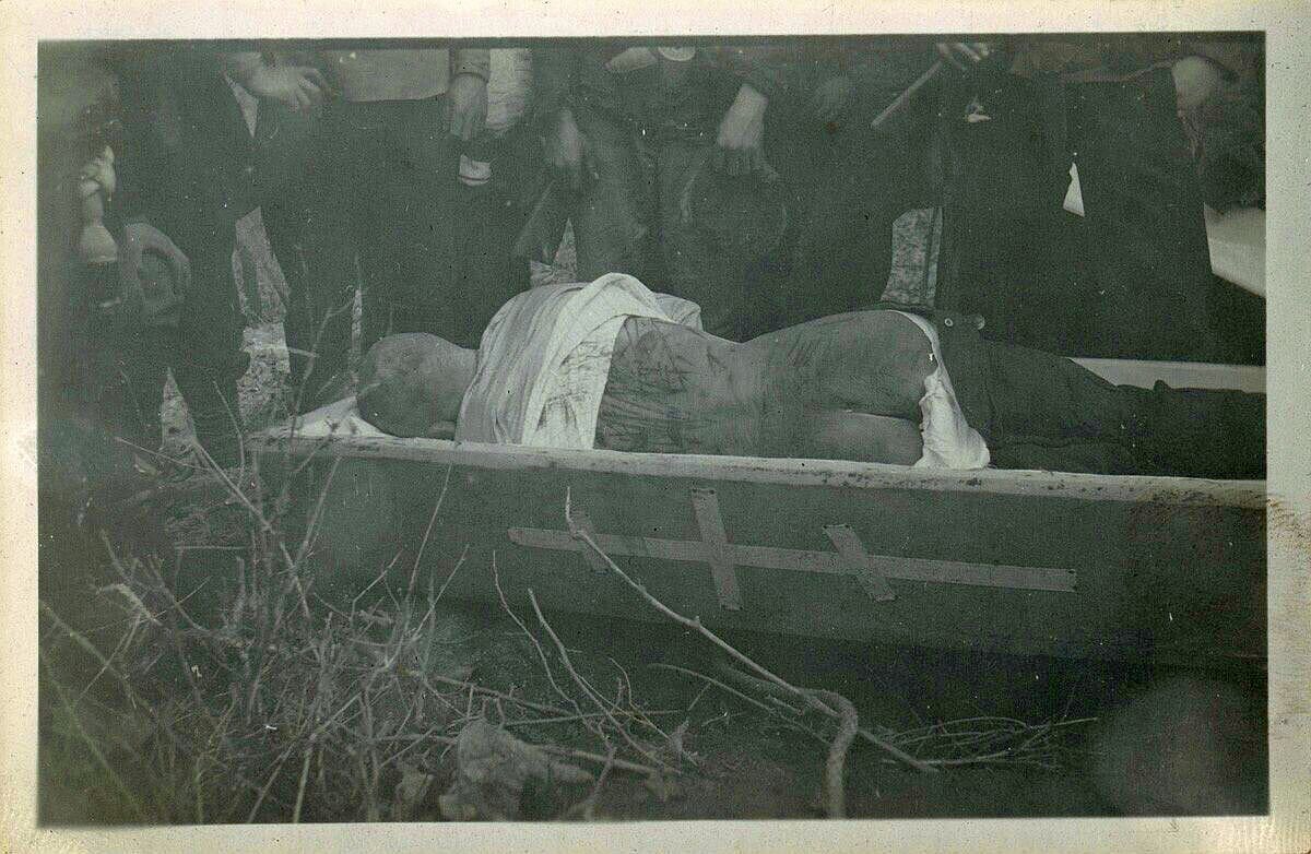 Автор: Eichelberger, Robert L. © Дата: 1918─1921 гг. Permalink: https://idn.duke.edu/ark:/87924/r3639kk8m 