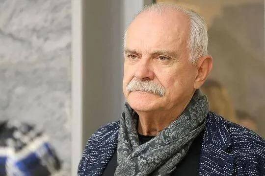    Стали известны новые подробности о состоянии Никиты Михалкова и результат его теста на коронавирус