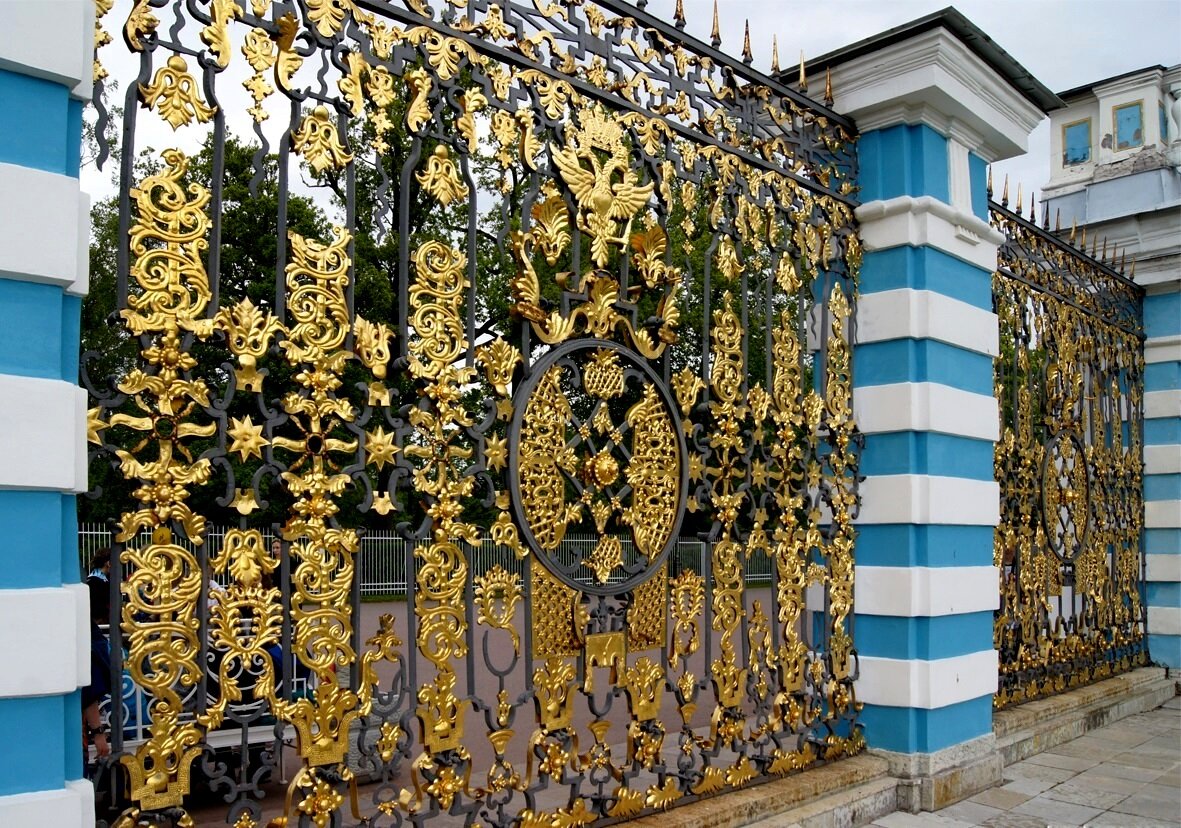 Ослепительное великолепие "ЗОЛОТЫХ ВОРОТ" летней царской резиденции Записки Царс