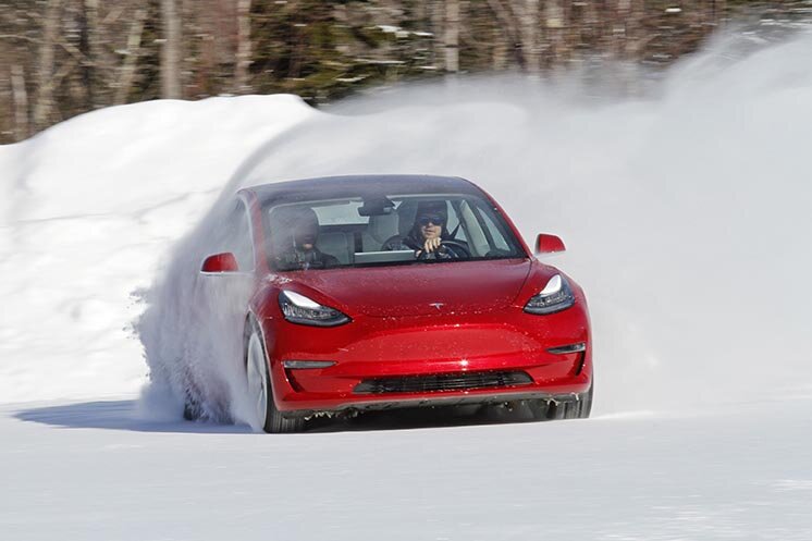  Tesla Model 3