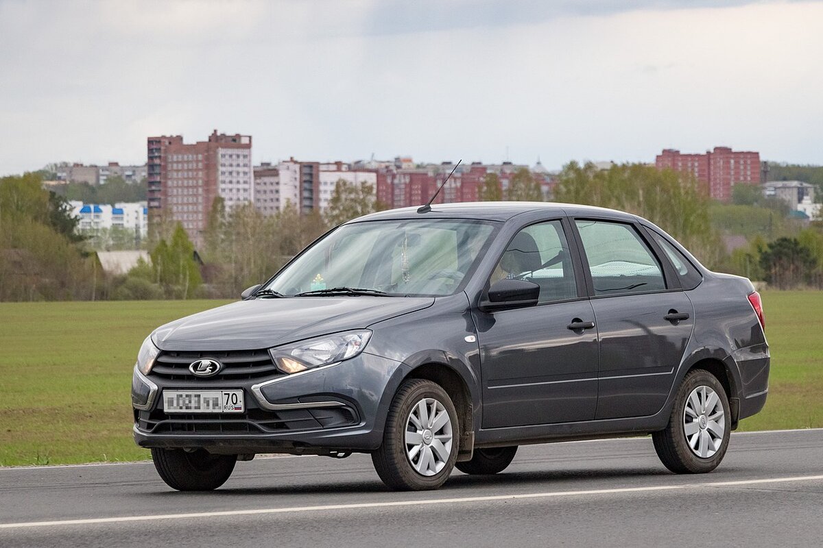 Lada Granta: ломучие 