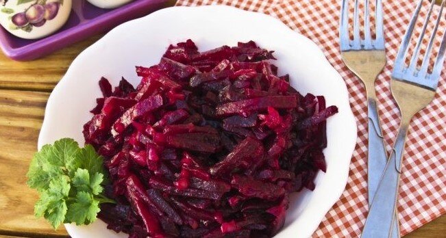 Салат, свекла, шлаки, буряк