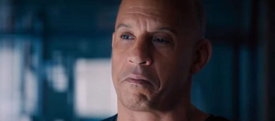 Вин Дизель что-то заподозрил... (кадр из трейлера к фильму "Бладшот")