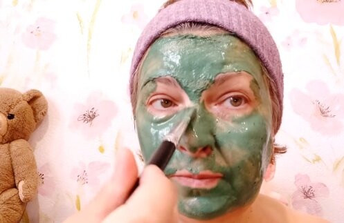 Морщины на лице у любой женщины будут исчезать за считанные часы.