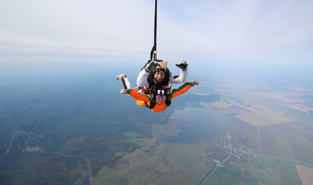 Подписка и "палец вверх" - это лучшая награда для меня и огромная помощь для развития канала. Спасибо за вашу поддержку :)