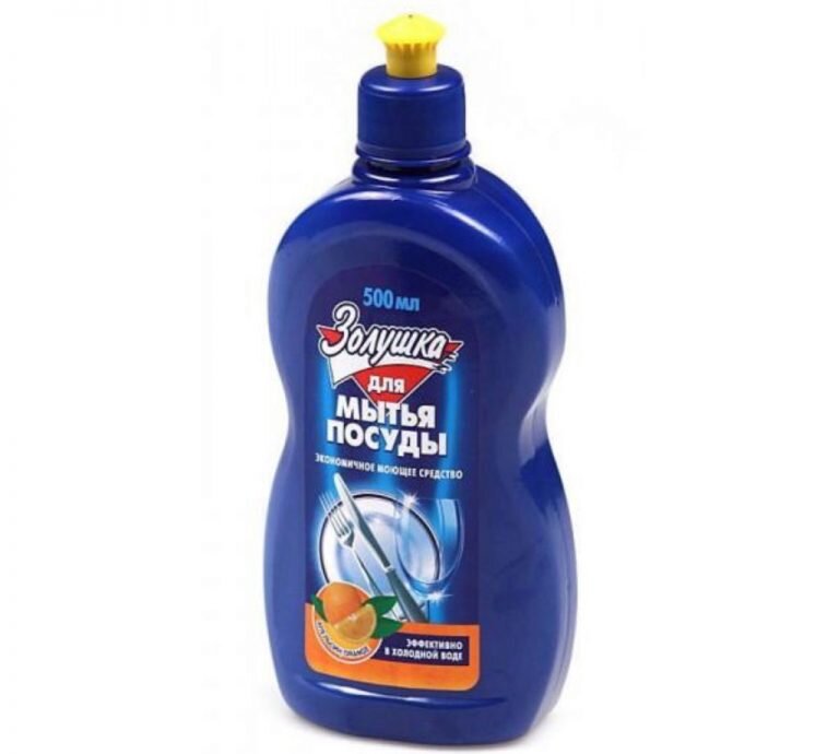 Лидером среди российских производителей бытовой химии, чистящих, моющих средств и других товаров является компания ООО «Золушка». 