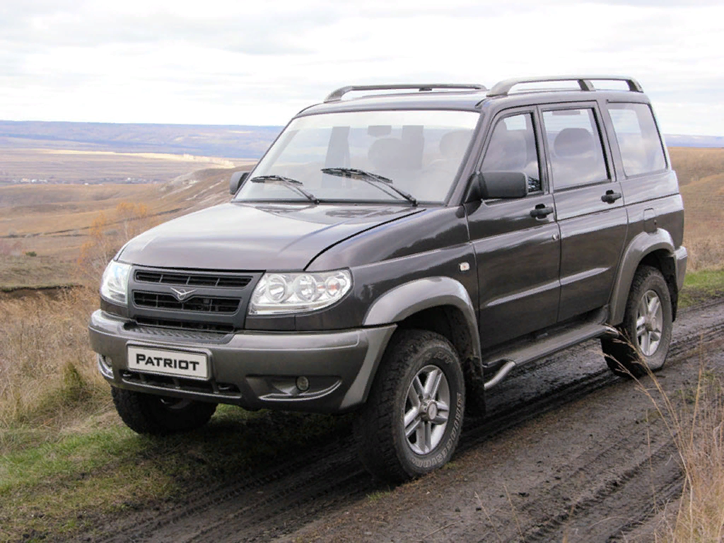 Уаз Патриот из первой серии (фото из Яндекс-картинки)