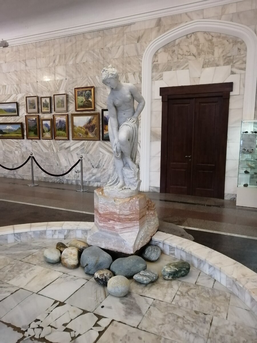 В галерее 'кислых вод'