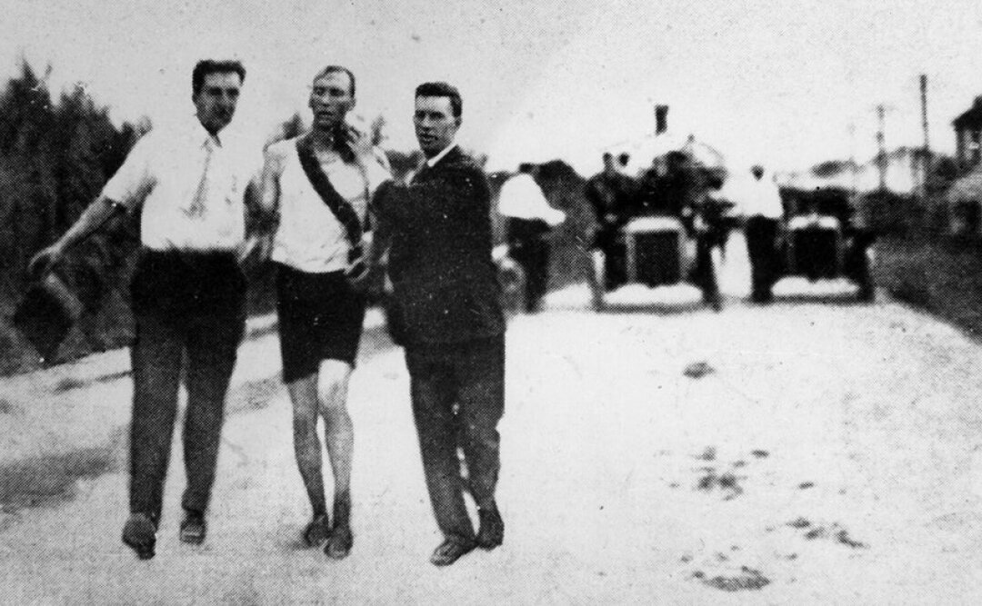 Том Хикс. Фото: "The Olympic Games 1904", report by Charles J.P. Lucas