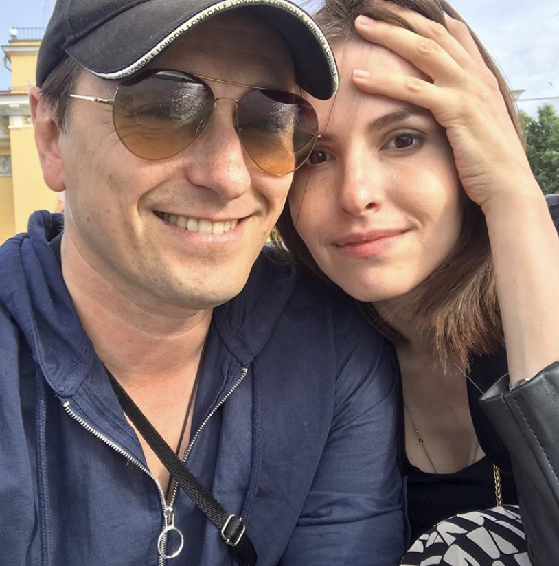 Сергей Безруков и его супруга Анна Матисон – послы фонда «Измени одну жизнь».