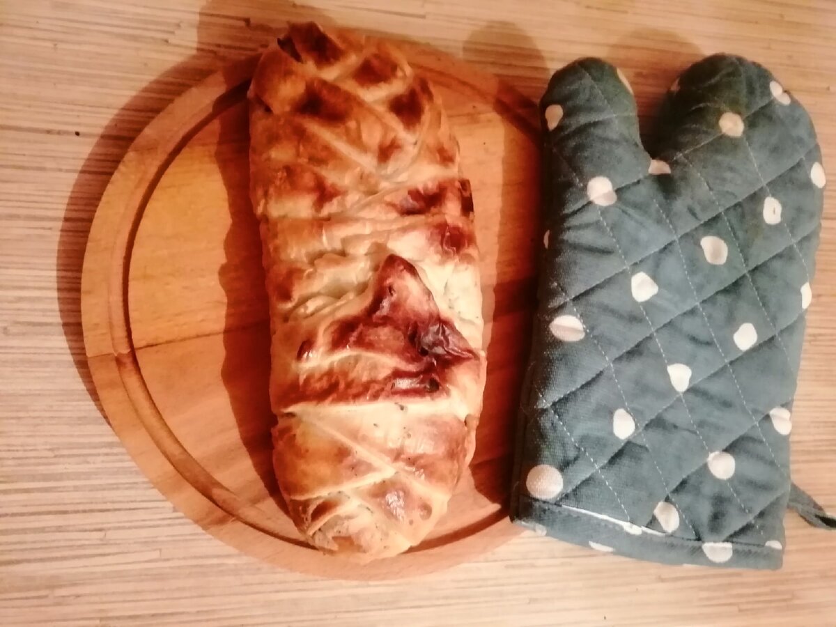 Пирог с капустой и курицей