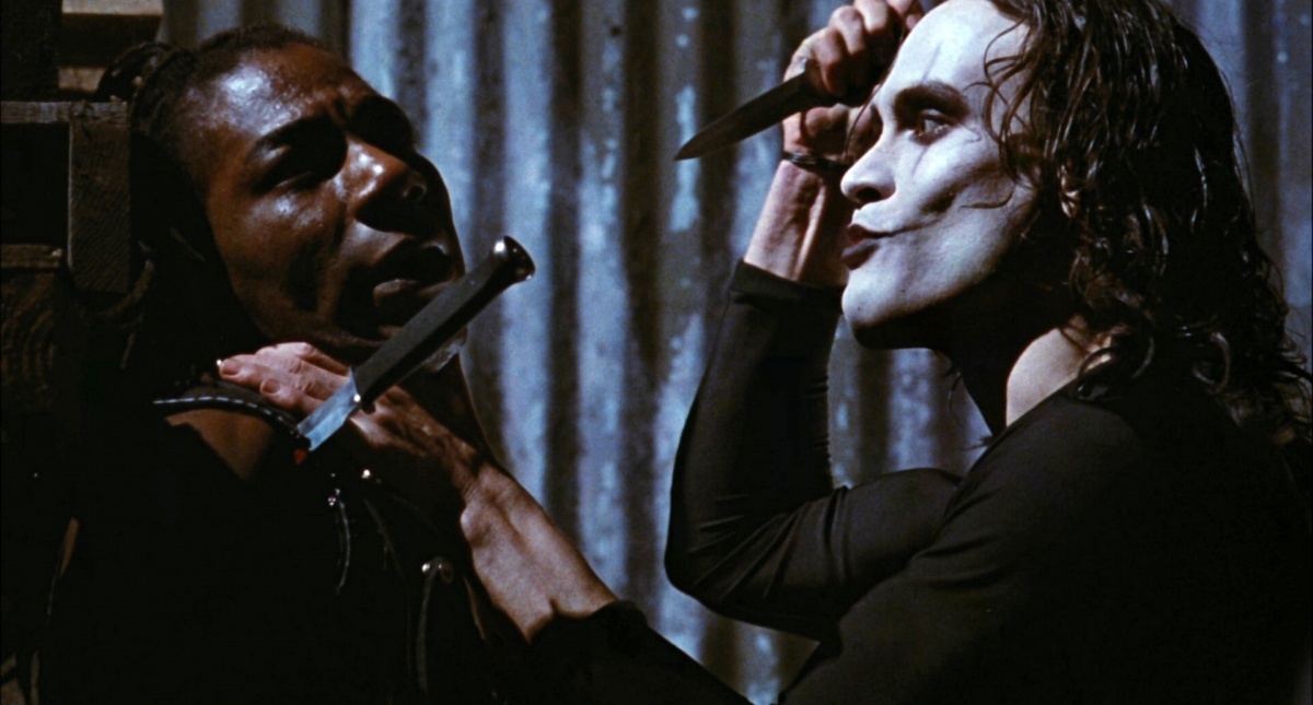 Кадр из фильма "Ворон"