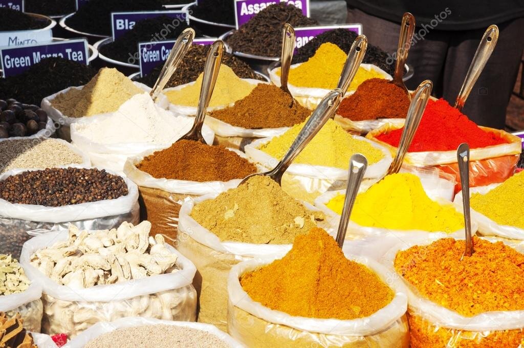 анис. бадьян, базилик, барбарис, брусника, ваниль, ванилин, гвоздика, имбирь, каперсы.