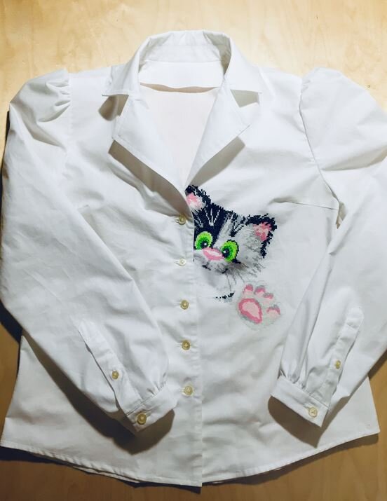 Зеленоглазое чудо из-за пазухи. Личное фото.