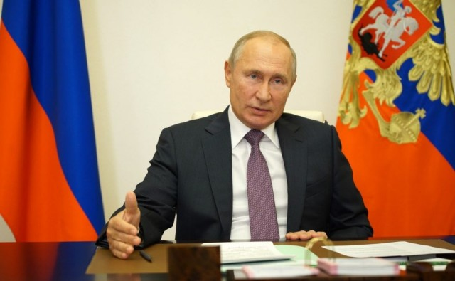У неработающих пенсионеров в 2021 году индексация пенсий будет выше прогнозируемой инфляции, в итоге средний размер выплат этой категории пенсионеров составит более 17 тыс. рублей.