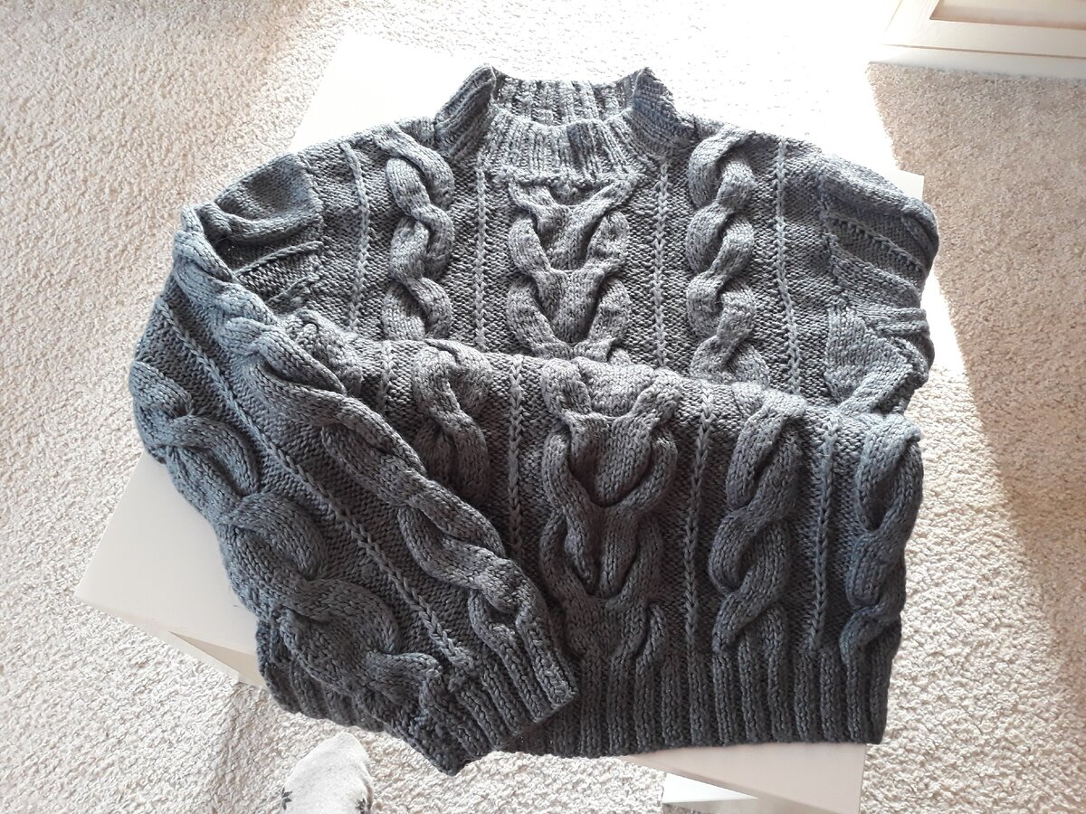 Мужской свитер спицами от Massimo Dutti