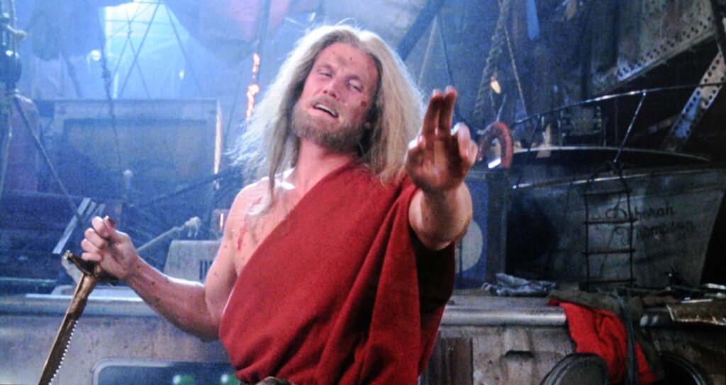 Дольф Лундгрен в фильме «Джонни Мнемоник» (1995)