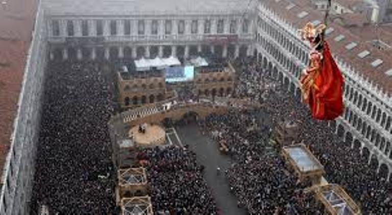 Полет Ангела в Венеции.