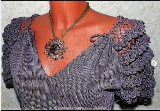 автор публикации в Инсте написала, что нашла данную вещь на сайте ВКонтакте