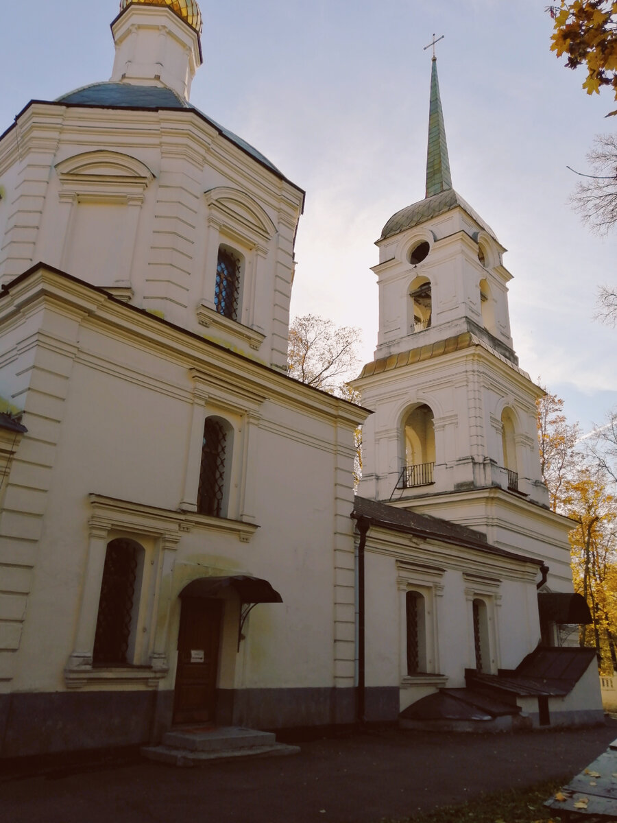 Вид со двора.