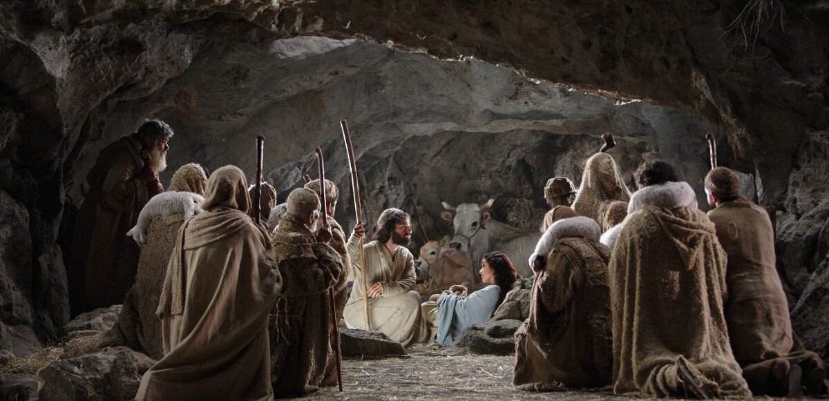 Пятьдесят третья глава книги пророка Исаии содержит предсказание о первом пришествии Мессии, Спасителе мира, Иисусе Христе, и оно начинается такими словами: "Кто поверил слышанному от нас и кому...-3