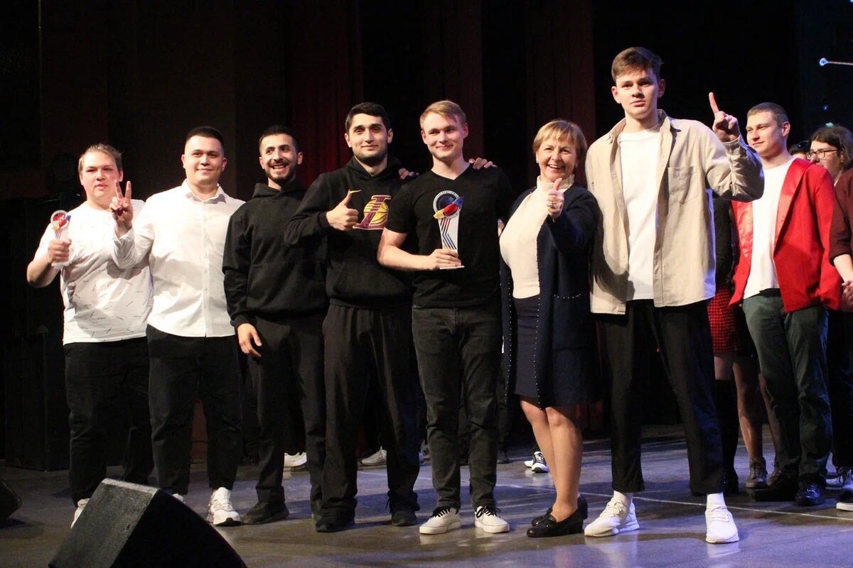 Фото с финала лиги. Никита Кривошеев – второй слева