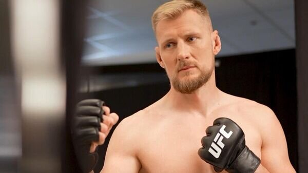    Александр Волков© Фото : UFC Russia
