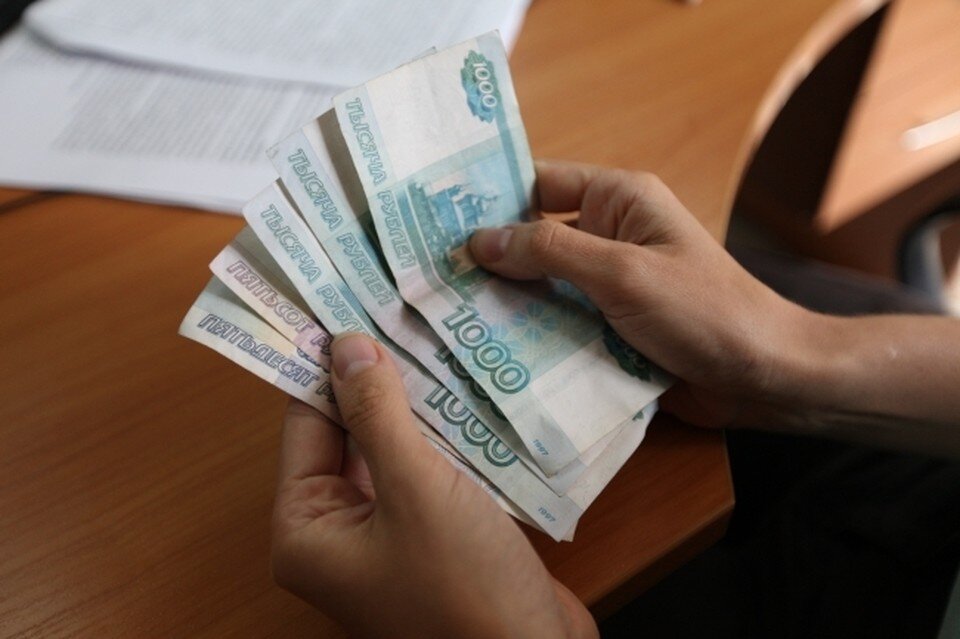     Зарплаты не поспевают за инфляцией  из архива «КП»