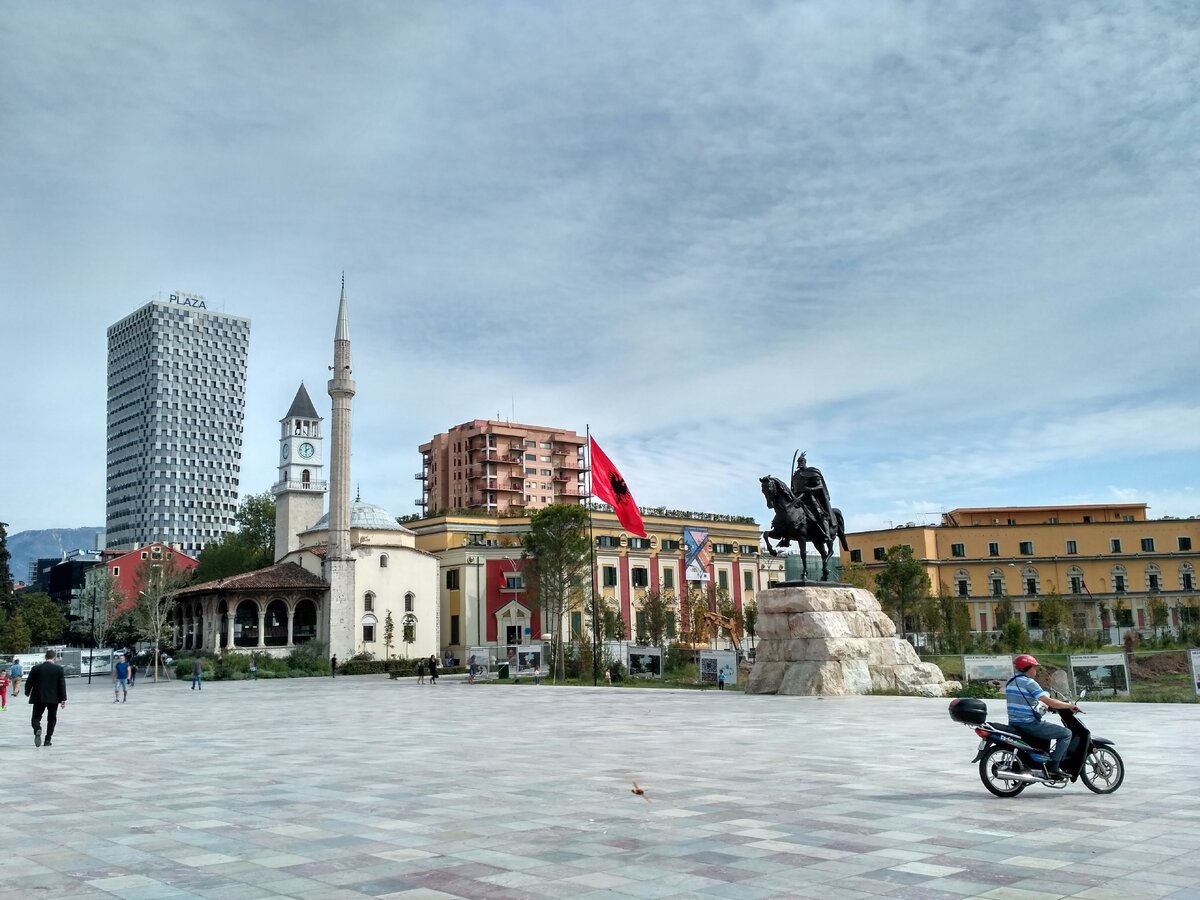 Памятник Скандербергу