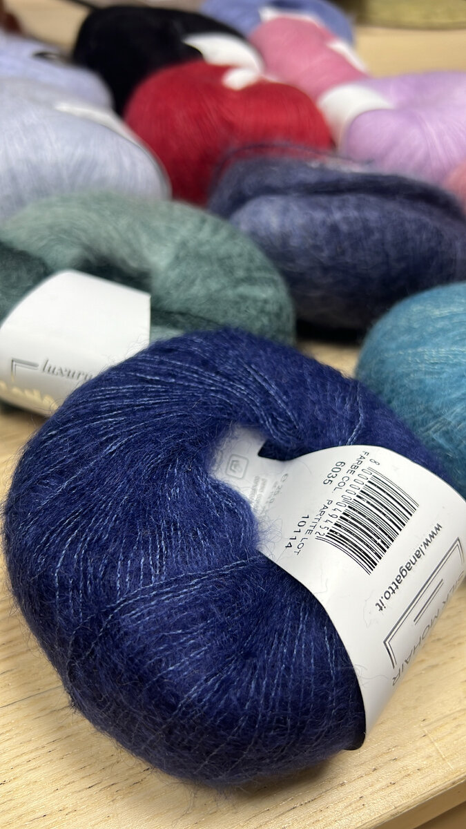 Lana Gatto Silk Mohair