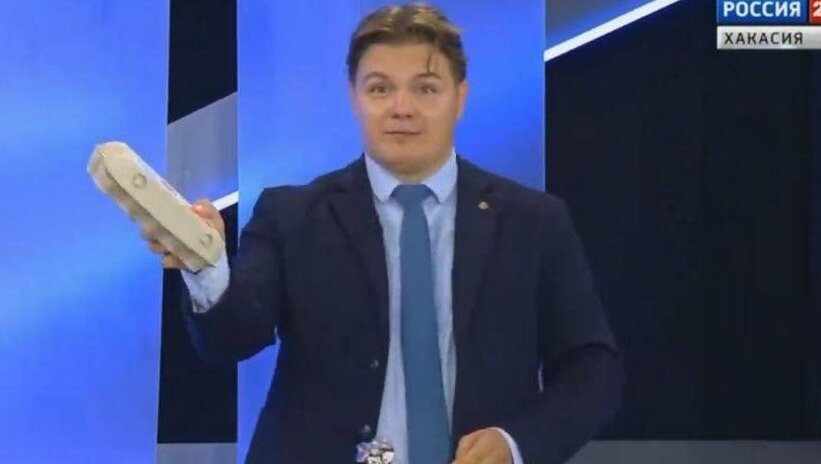     Дебаты кандидатов на пост главы Республики Хакасия приобрели черты кулинарного ток-шоу. Кандидат на роль главы республики высказался в адрес действующего руководства.