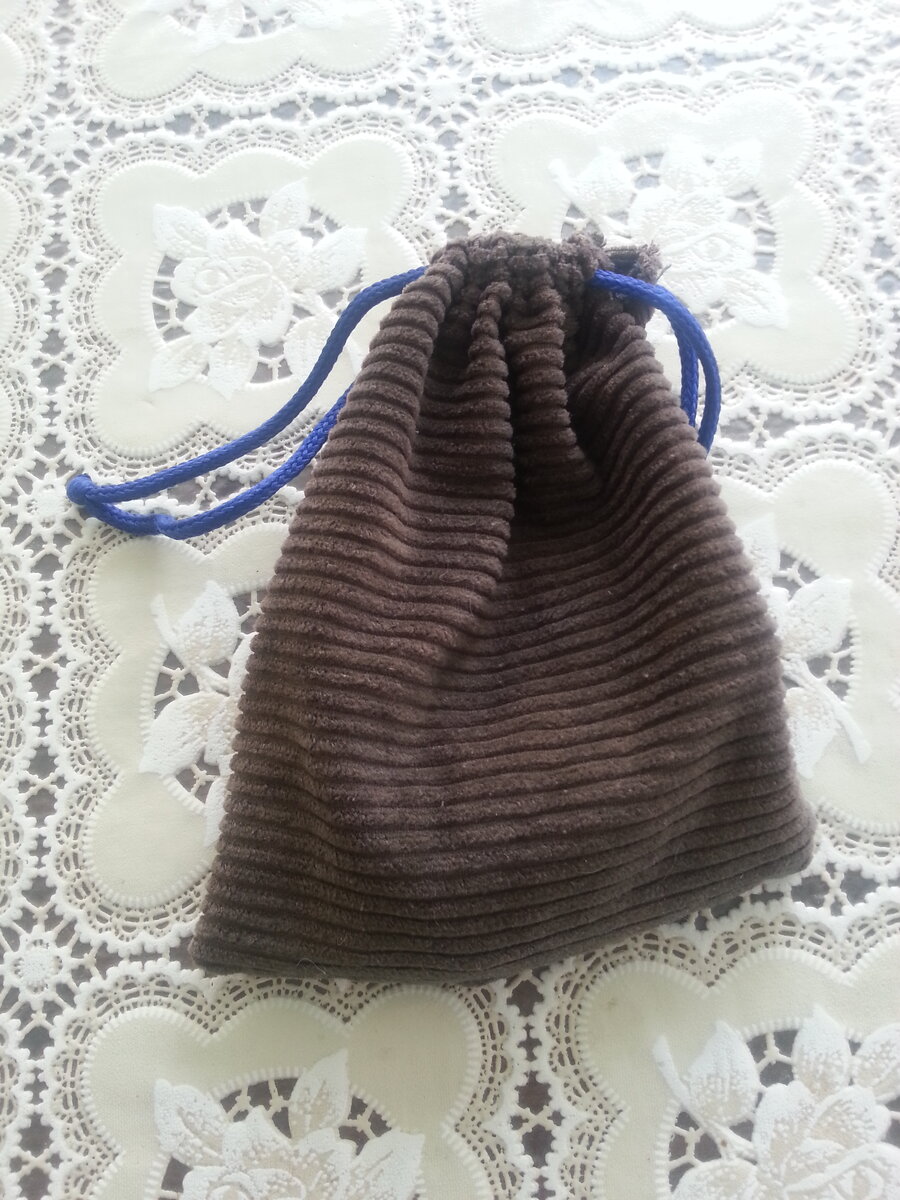 Обзор игры "Зомби кубики".